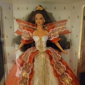 1997 Mattel Barbie Happy Holidays 10th anniversary edition.